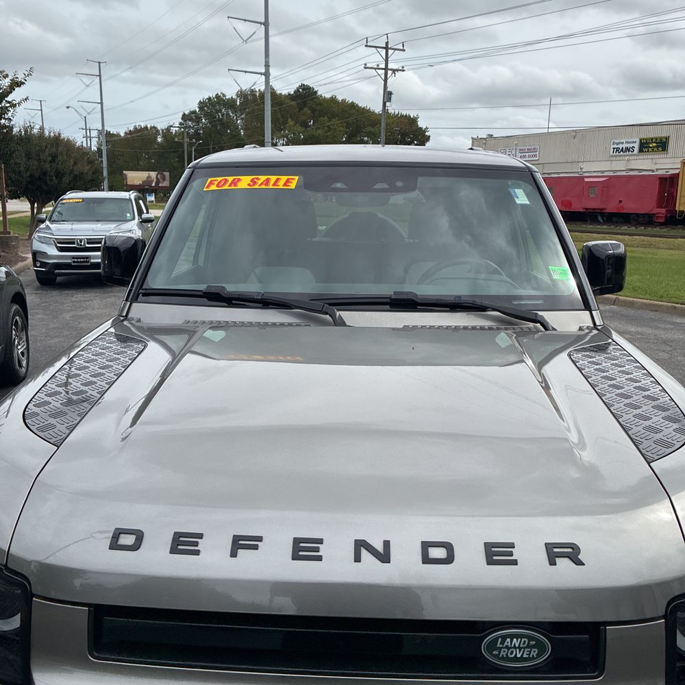 2024 Land Rover Defender 110 X-Dyn SE P400