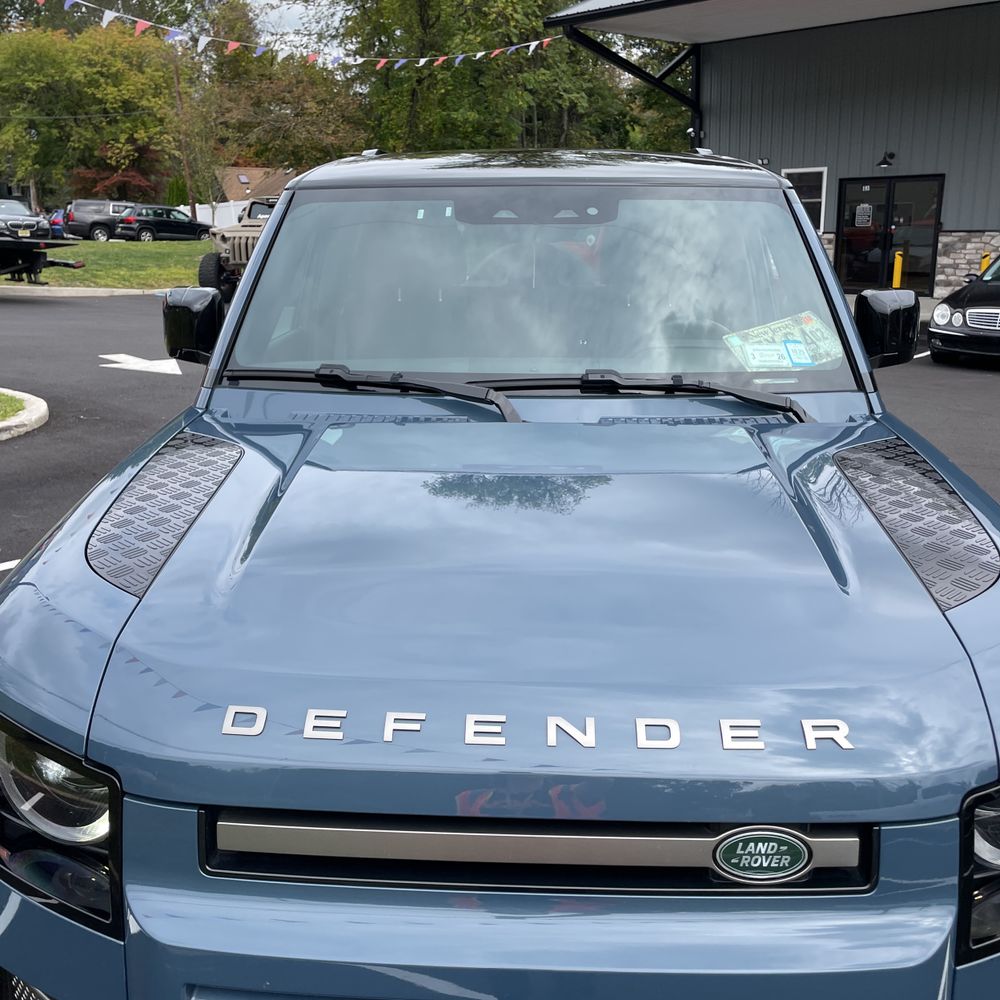 2025 Land Rover Defender 110 X-Dyn SE P400
