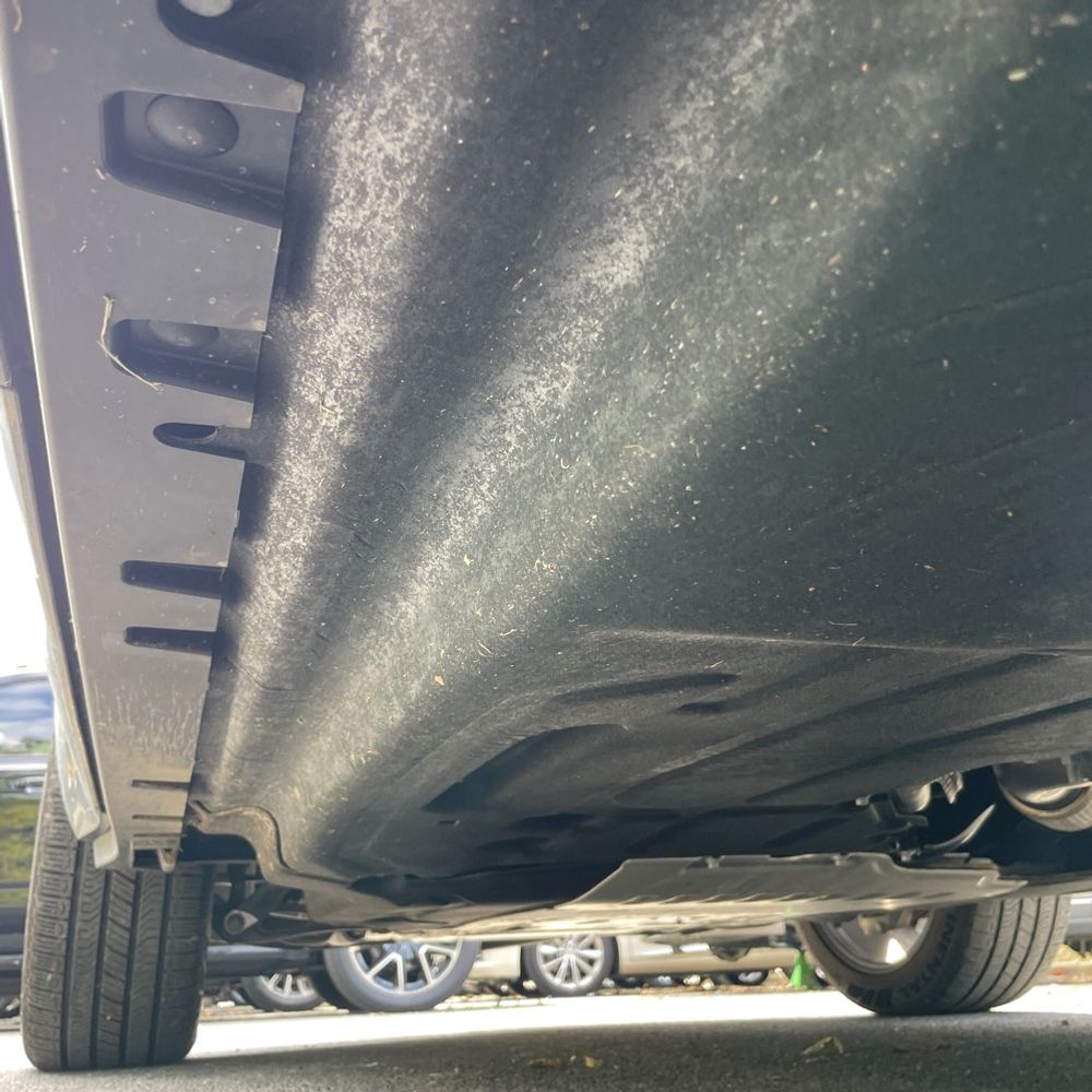 2024 Land Rover Defender 130 X-Dyn SE P400
