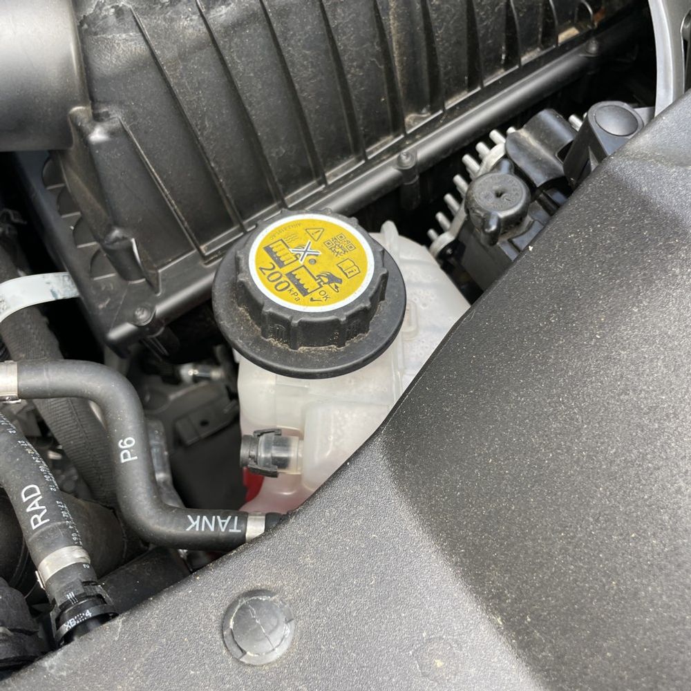 2024 Land Rover Defender 130 X-Dyn SE P400