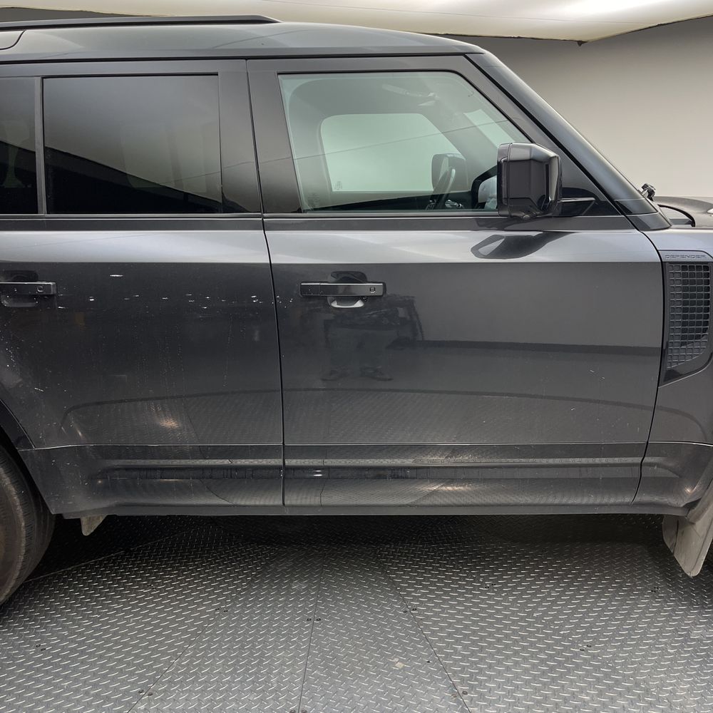 2022 Land Rover Defender 110 X-Dynamic HSE
