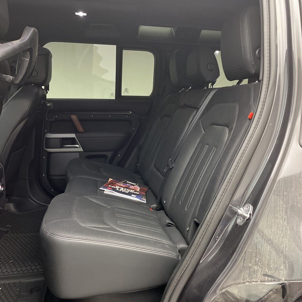 2022 Land Rover Defender 110 X-Dynamic HSE