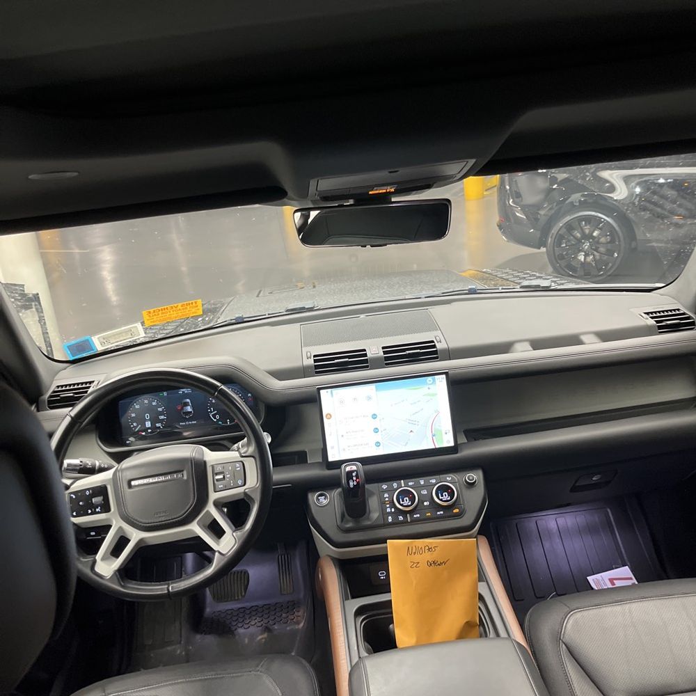 2022 Land Rover Defender 110 X-Dynamic HSE