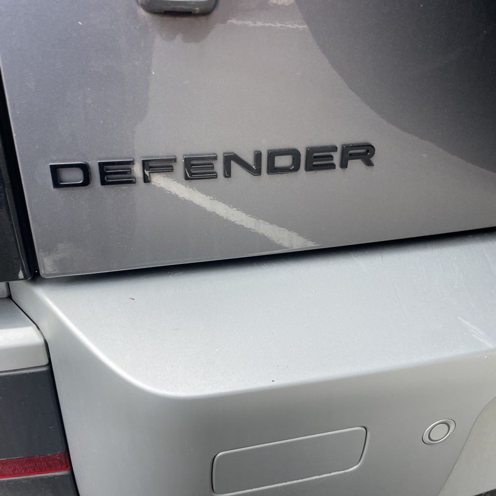 2024 Land Rover Defender 110 S P300