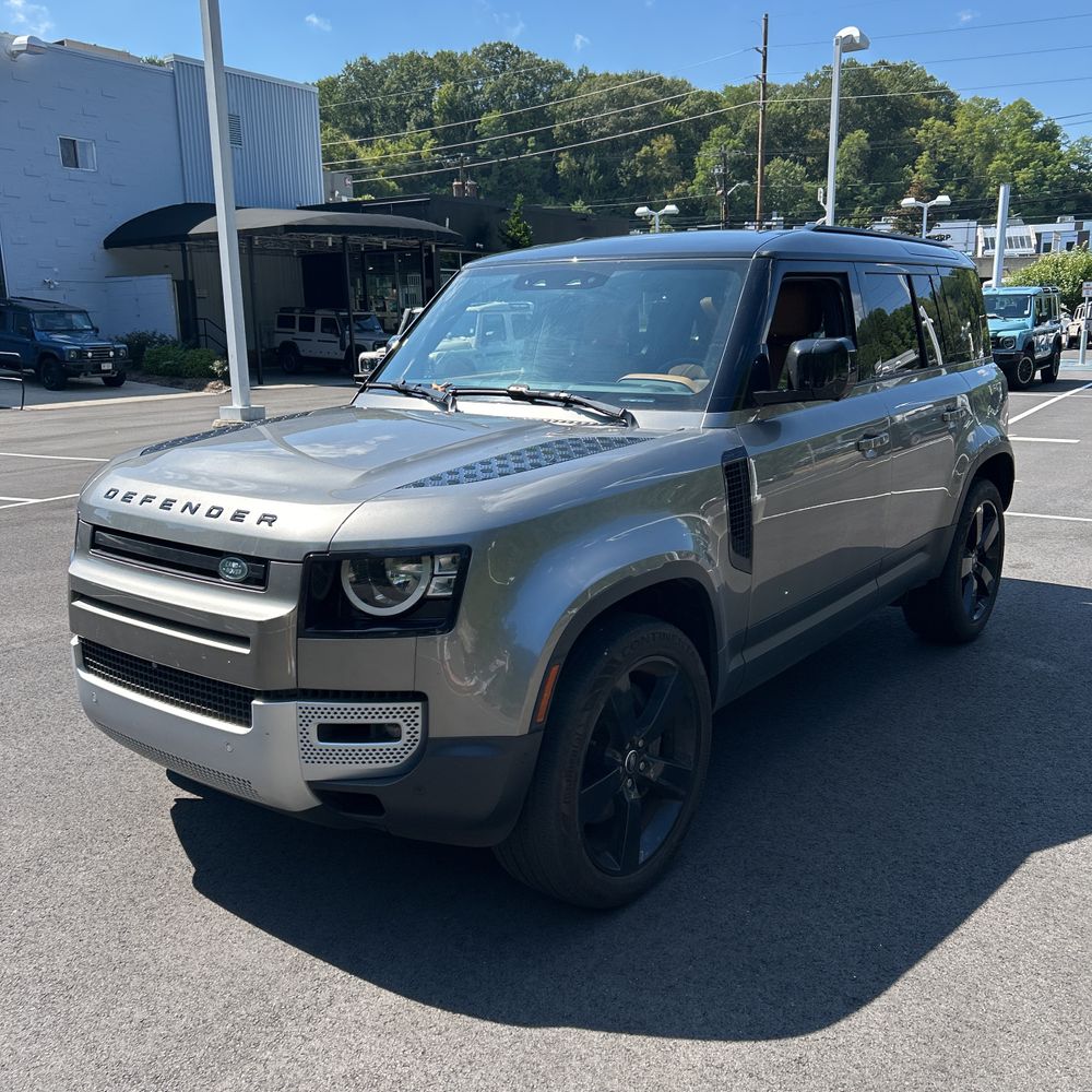 2023 Land Rover Defender 110 S