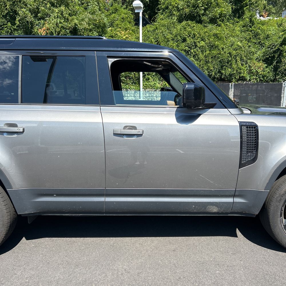 2023 Land Rover Defender 110 S