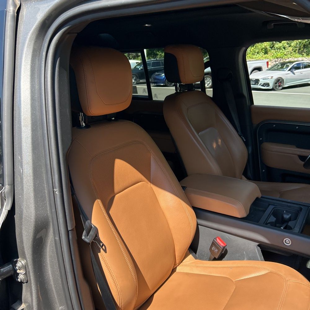 2023 Land Rover Defender 110 S
