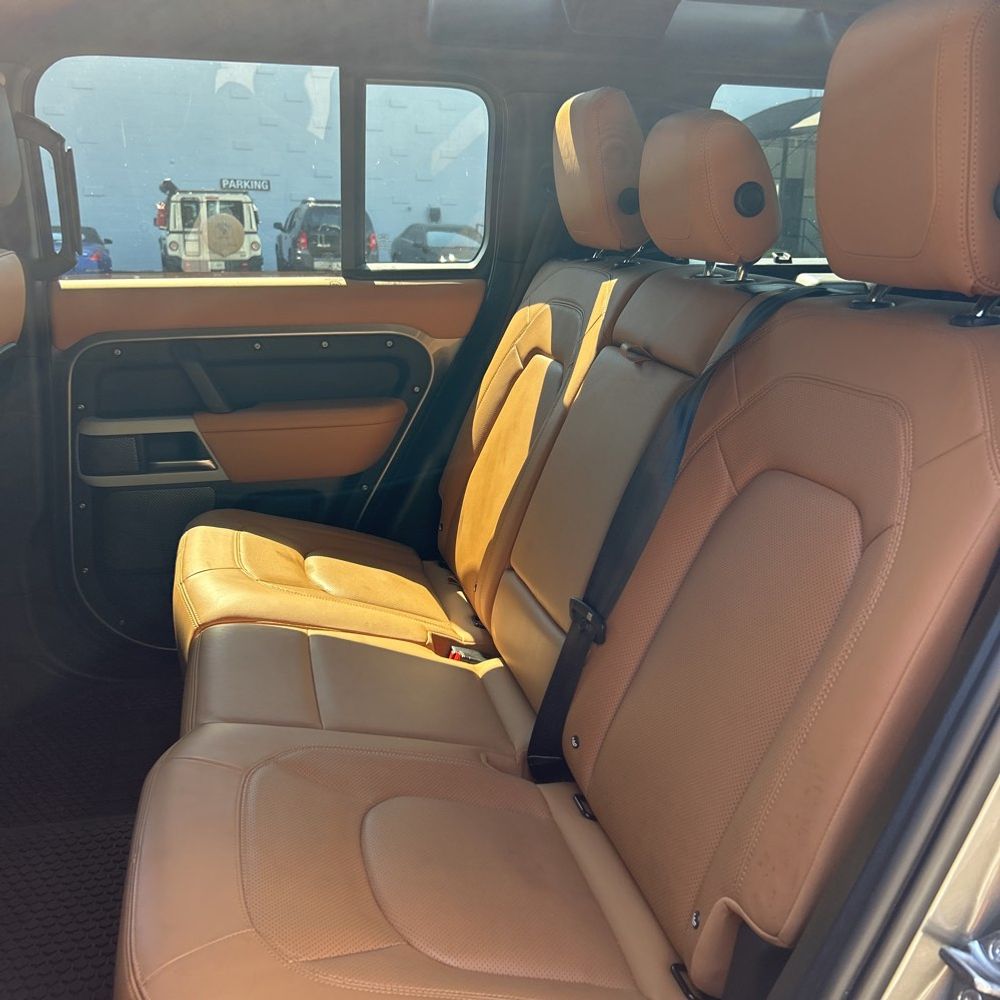 2023 Land Rover Defender 110 S