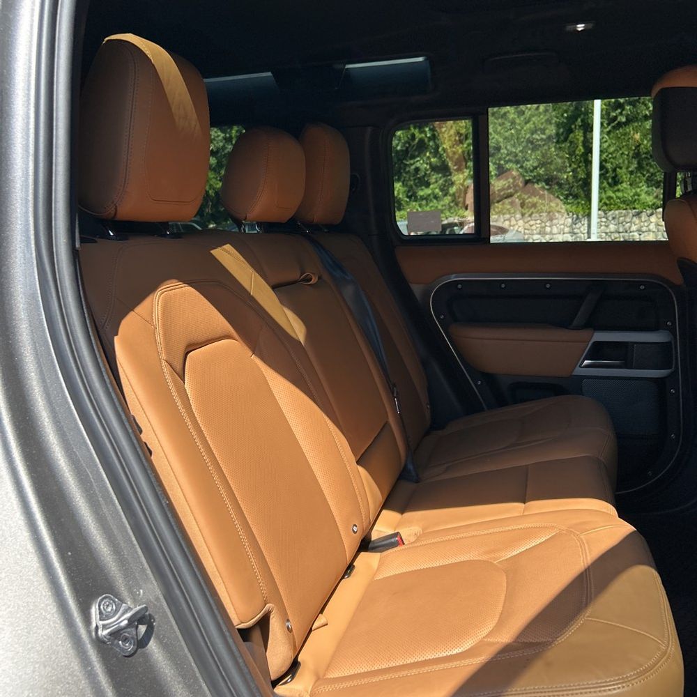 2023 Land Rover Defender 110 S