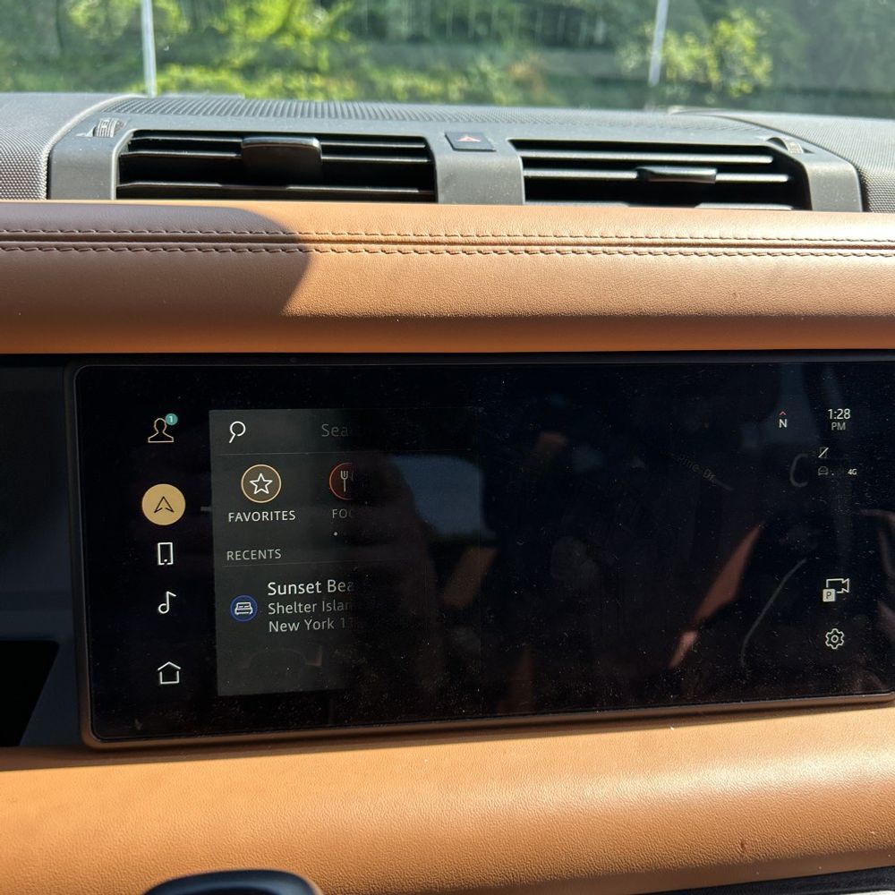 2023 Land Rover Defender 110 S