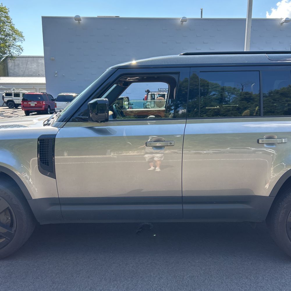 2023 Land Rover Defender 110 S