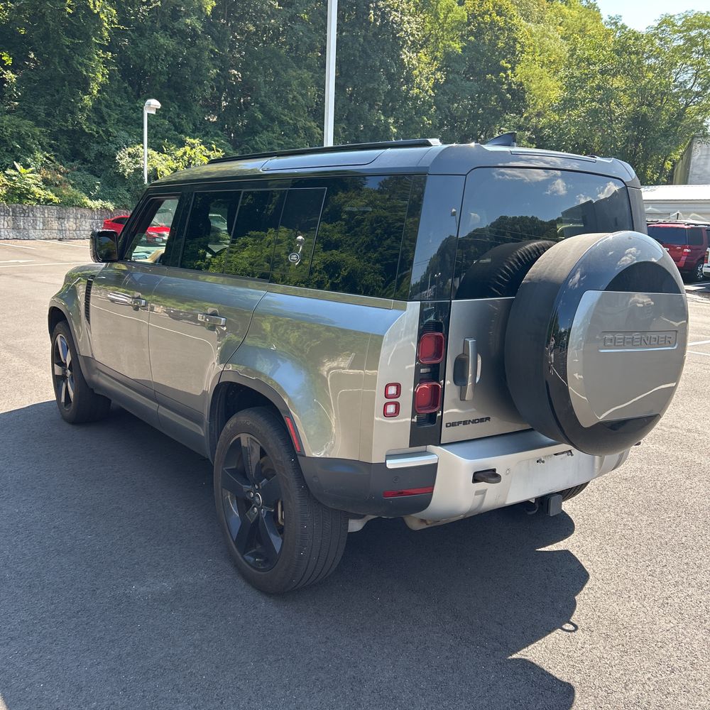 2023 Land Rover Defender 110 S