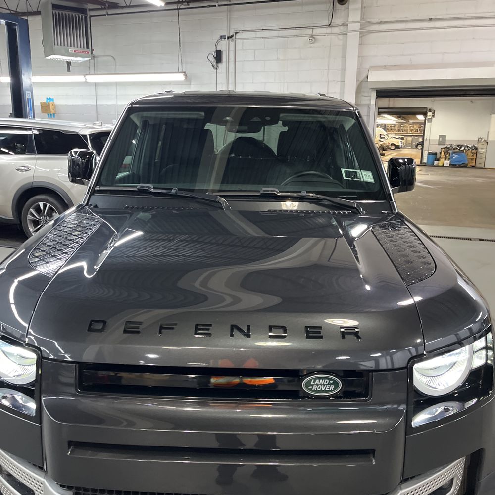 2023 Land Rover Defender 110 S