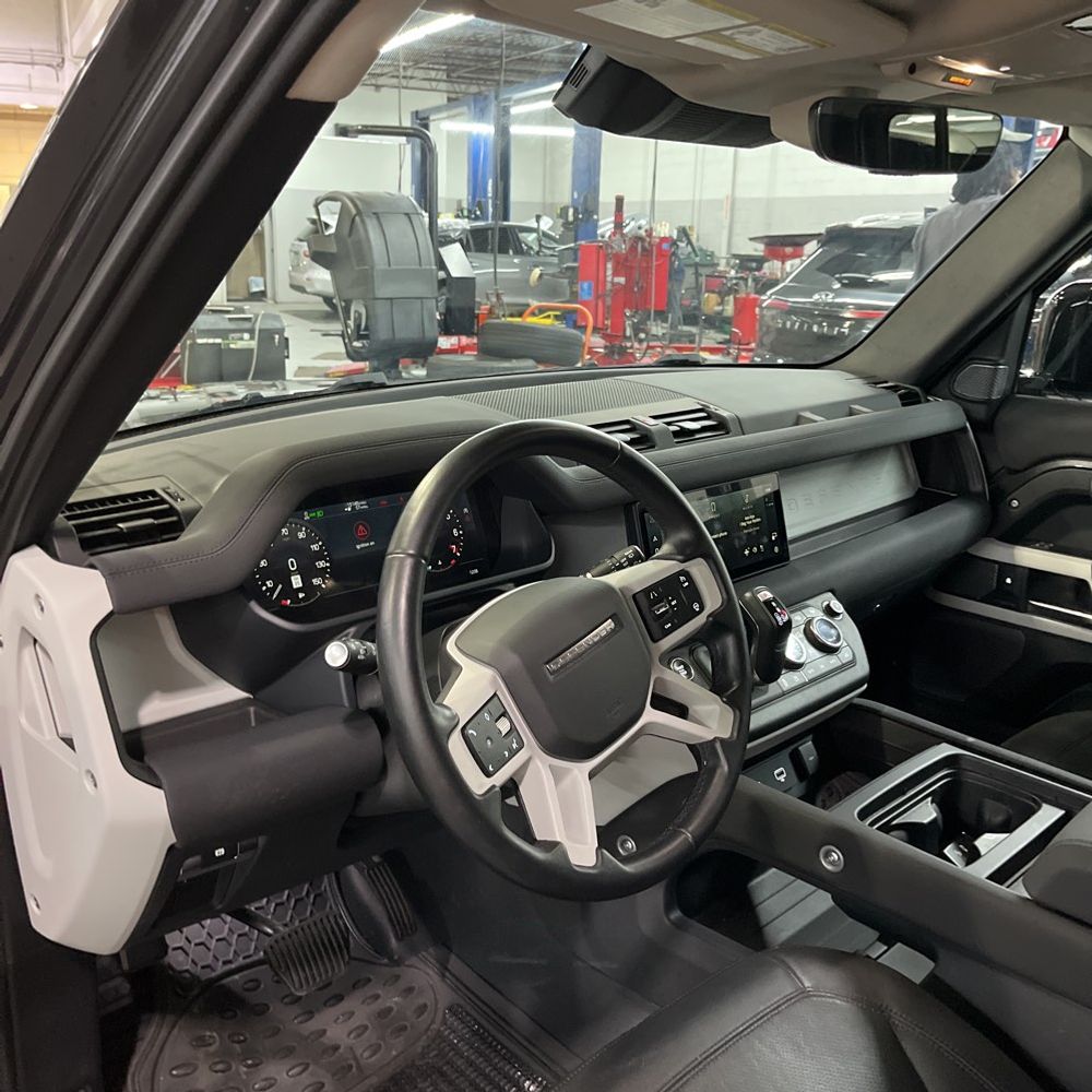 2023 Land Rover Defender 110 S