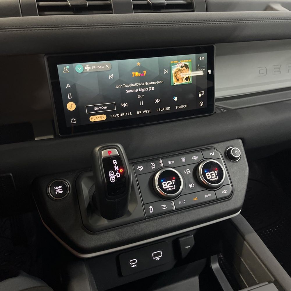 2023 Land Rover Defender 110 S