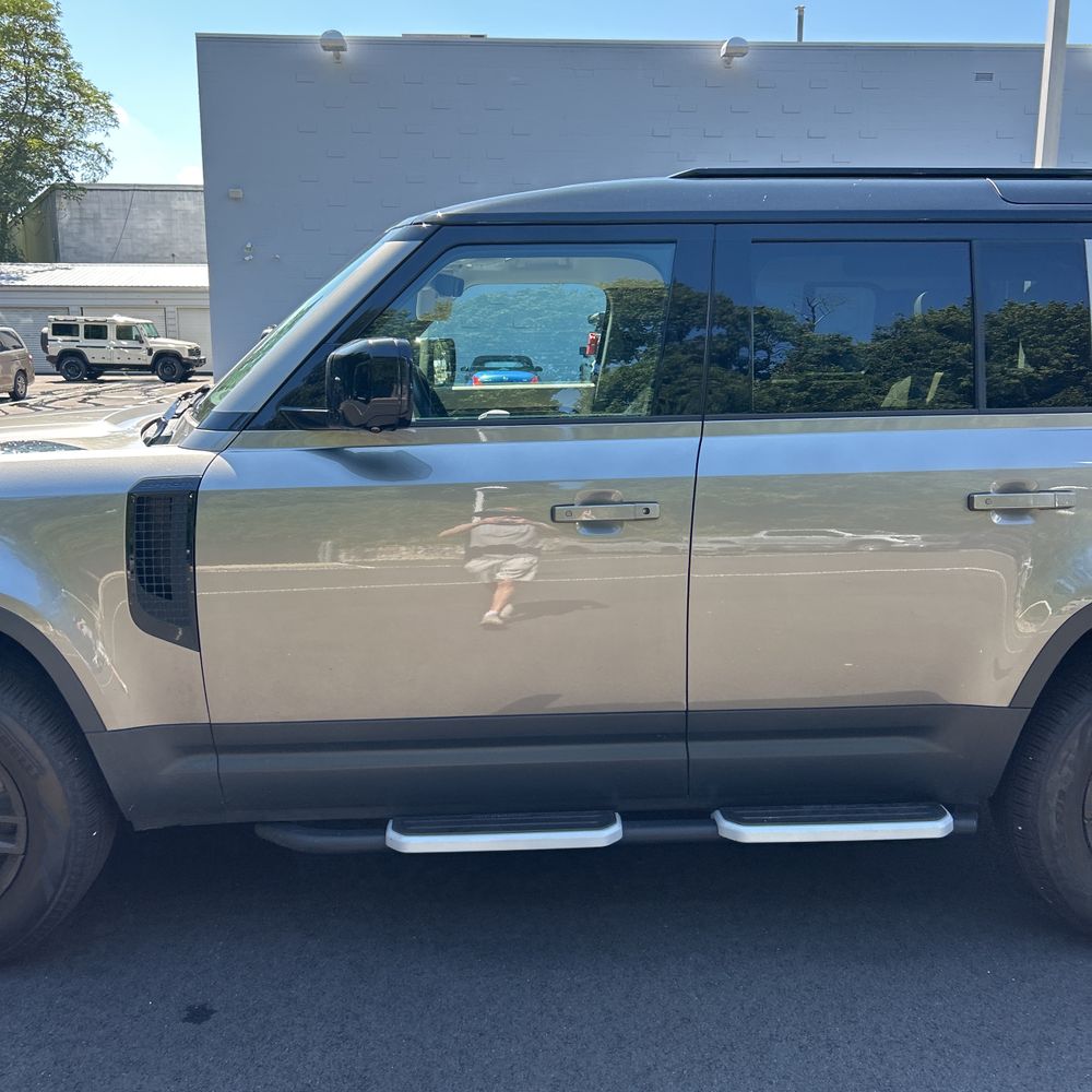2023 Land Rover Defender 110 S