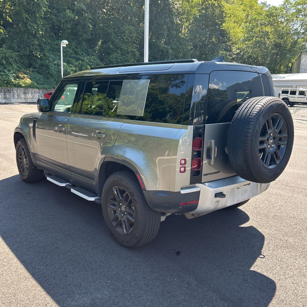 2023 Land Rover Defender 110 S