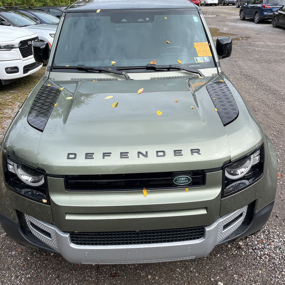 2023 Land Rover Defender 110 S