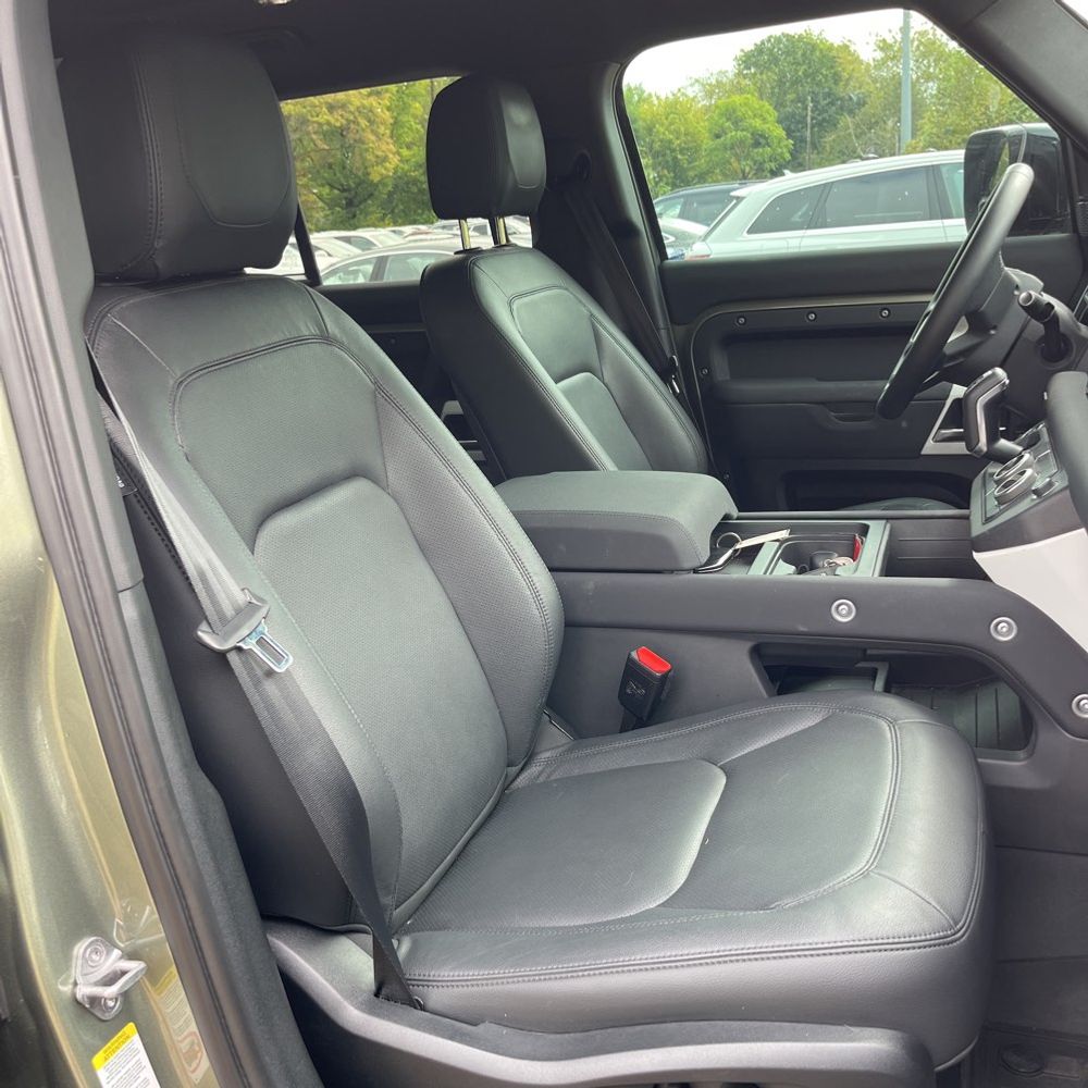2023 Land Rover Defender 110 S
