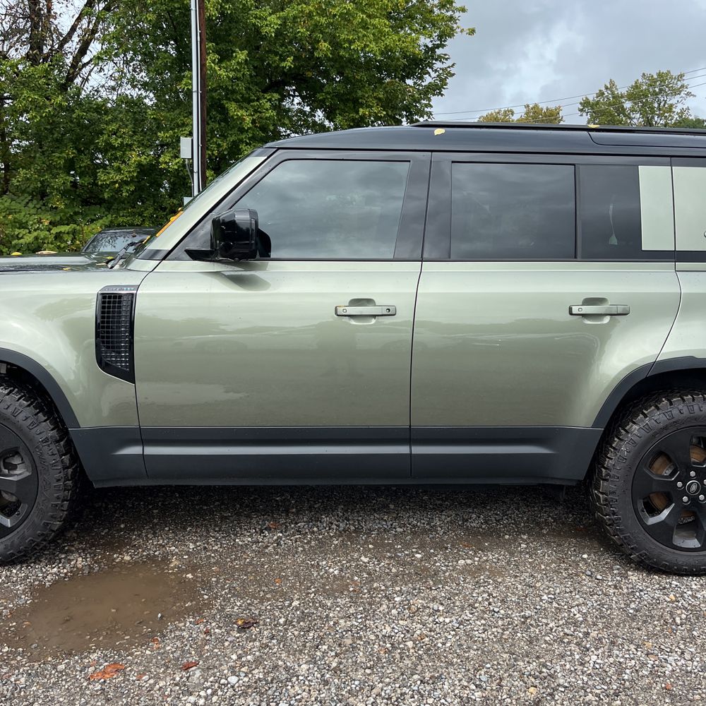 2023 Land Rover Defender 110 S