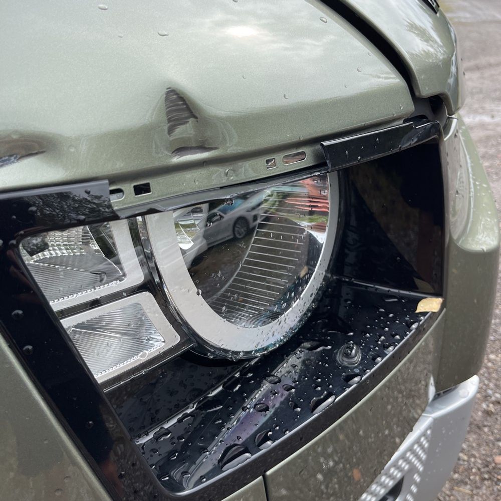 2023 Land Rover Defender 110 S