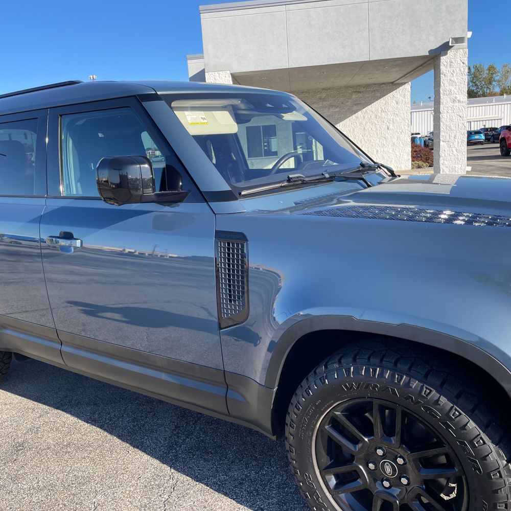 2021 Land Rover Defender 110 S