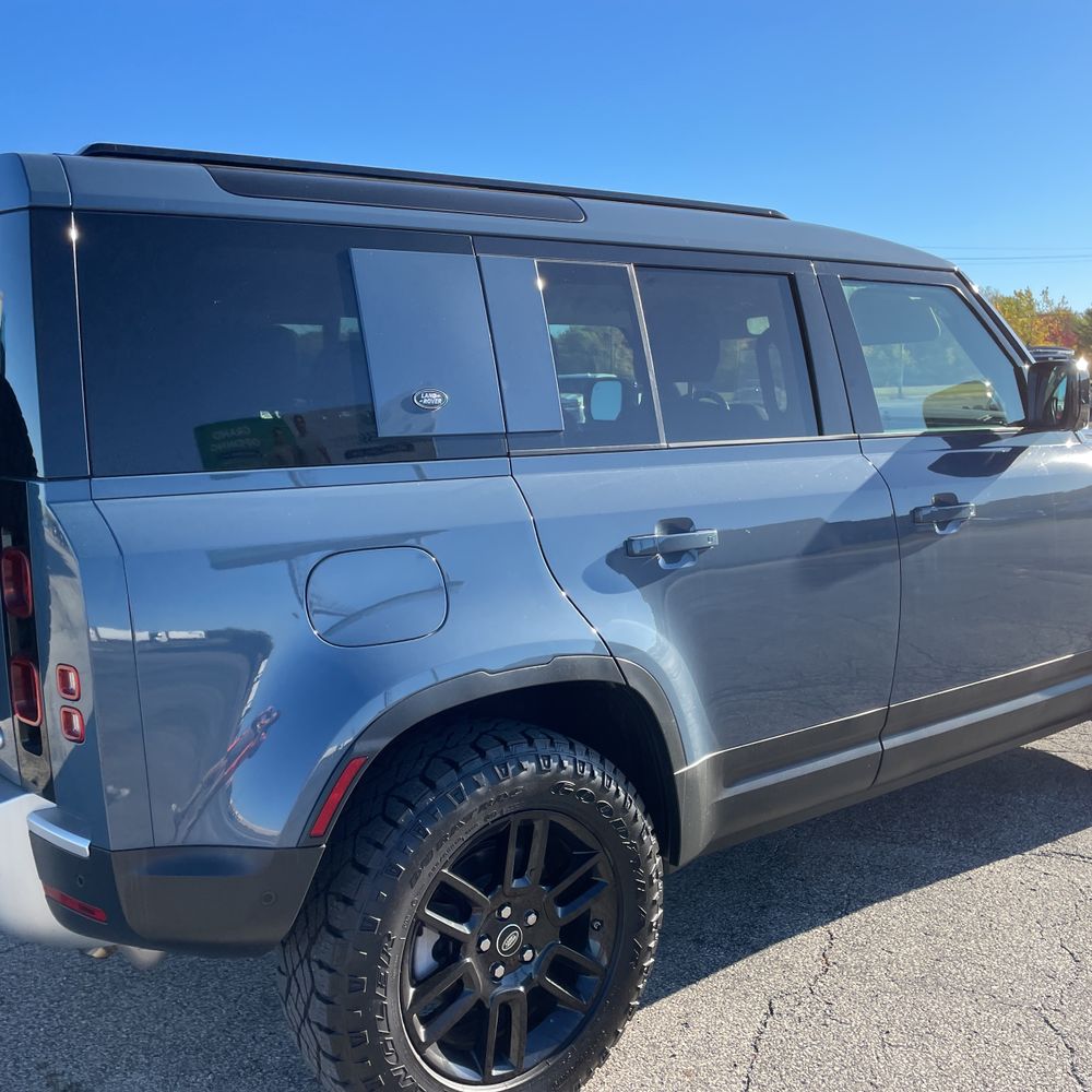 2021 Land Rover Defender 110 S