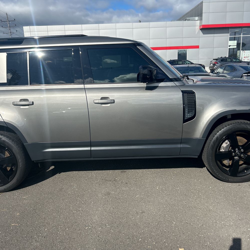 2021 Land Rover Defender 110 S