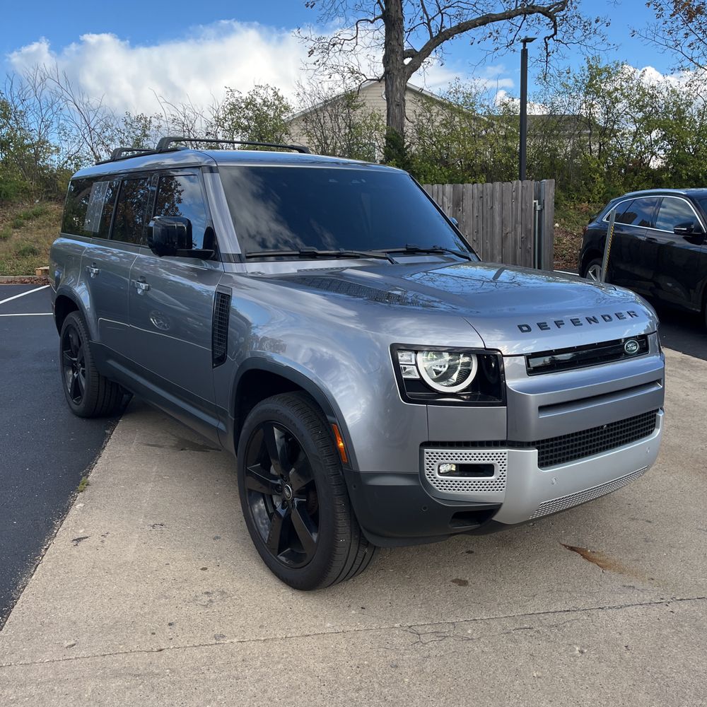 2023 Land Rover Defender 130 S