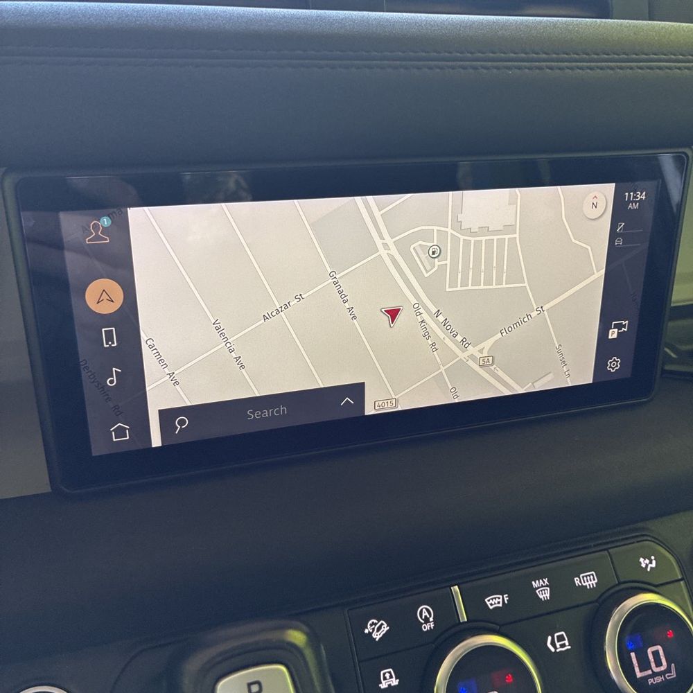 2021 Land Rover Defender 110 SE