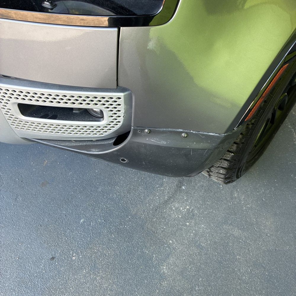 2021 Land Rover Defender 110 SE