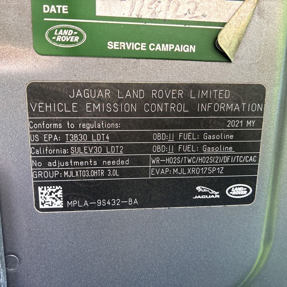 2021 Land Rover Defender 110 SE