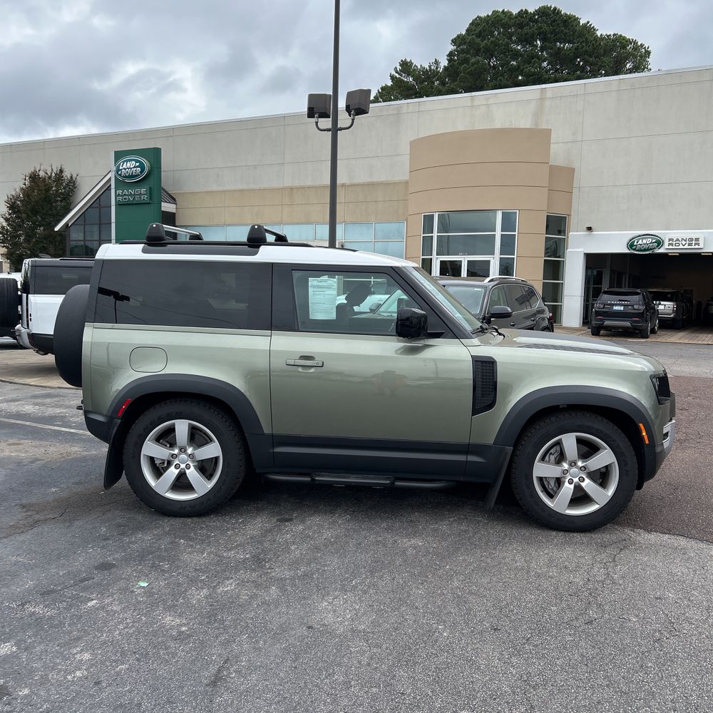 2021 Land Rover Defender 90 First Edition