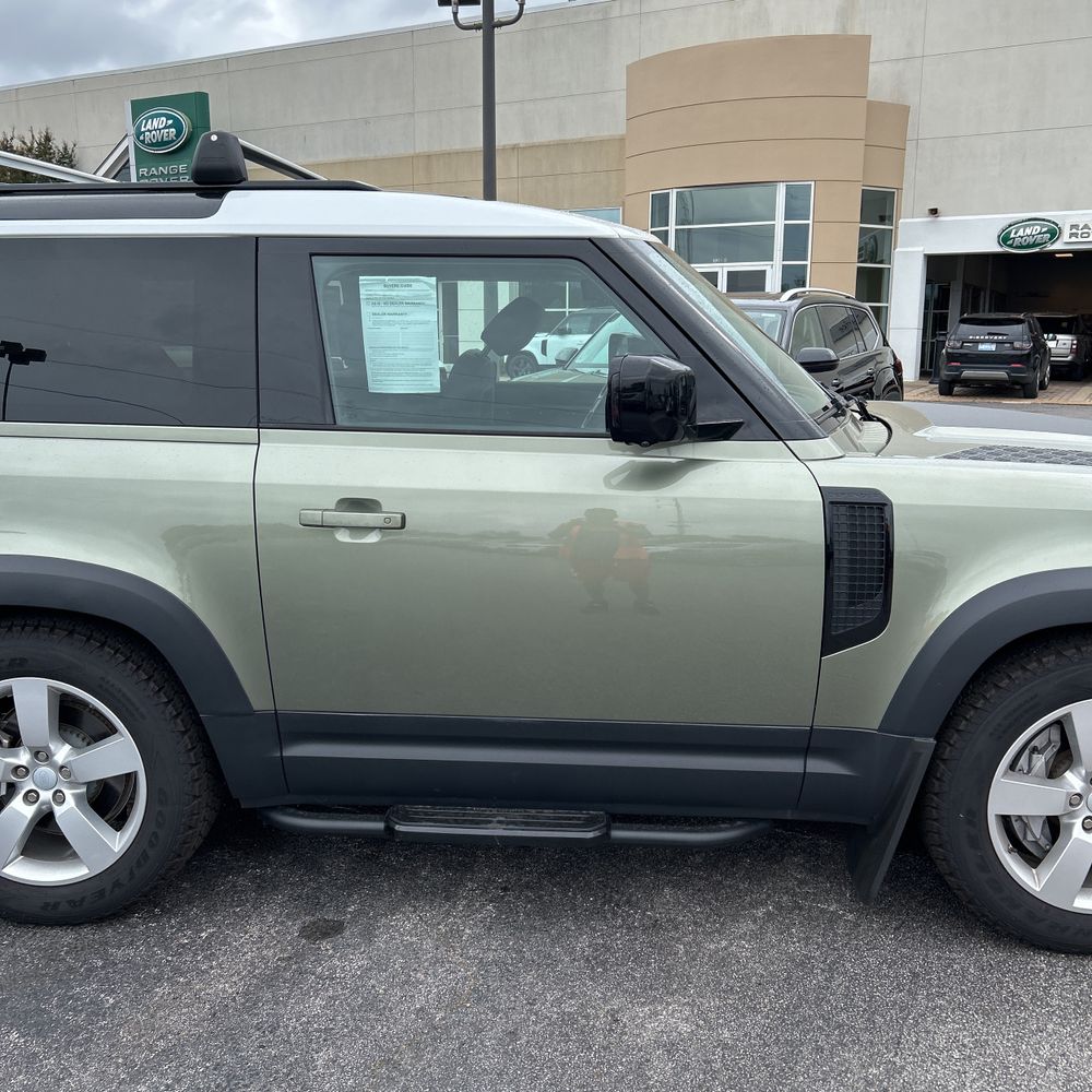 2021 Land Rover Defender 90 First Edition