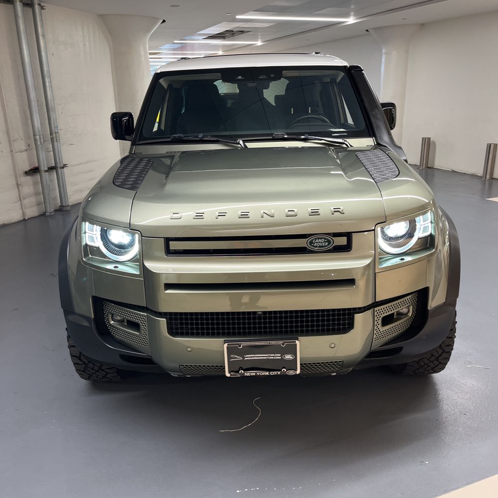 2021 Land Rover Defender 90 First Edition