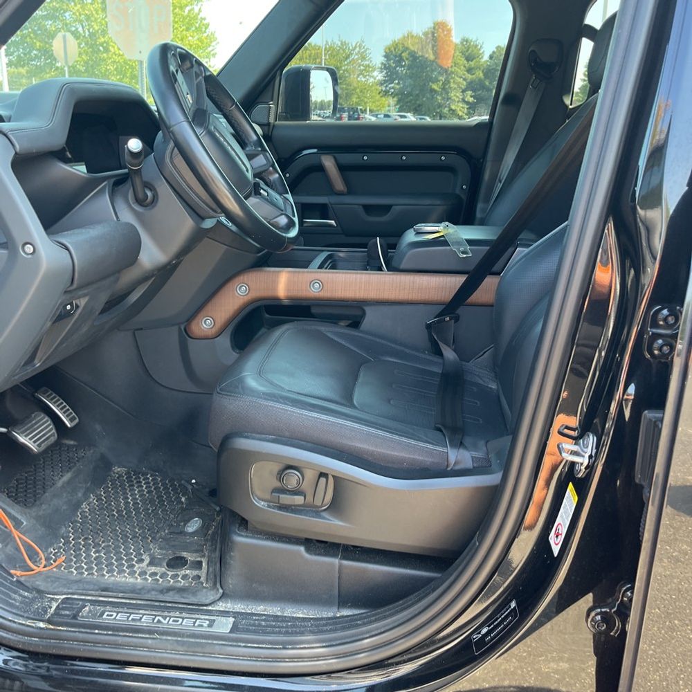 2023 Land Rover Defender 110 X