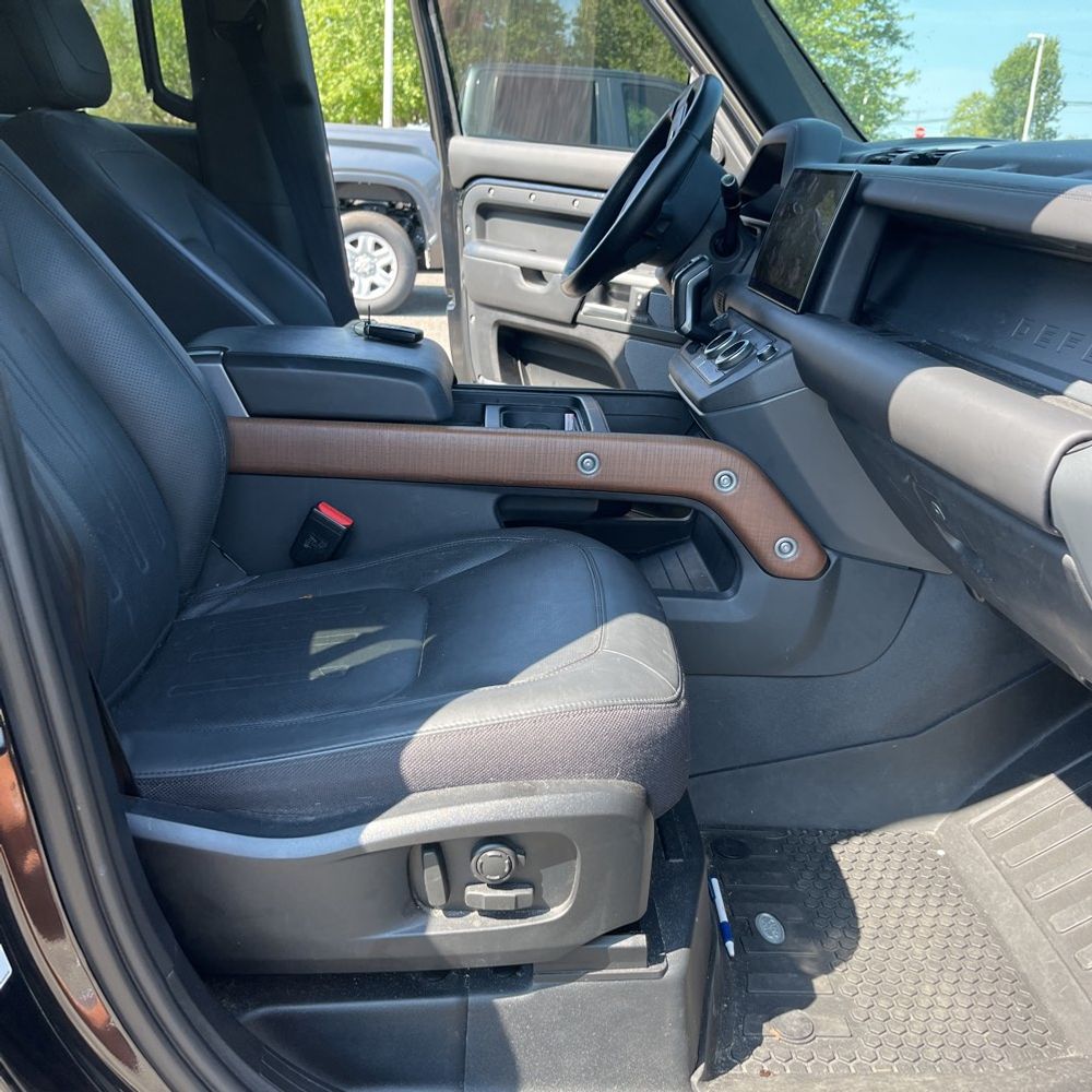 2023 Land Rover Defender 110 X