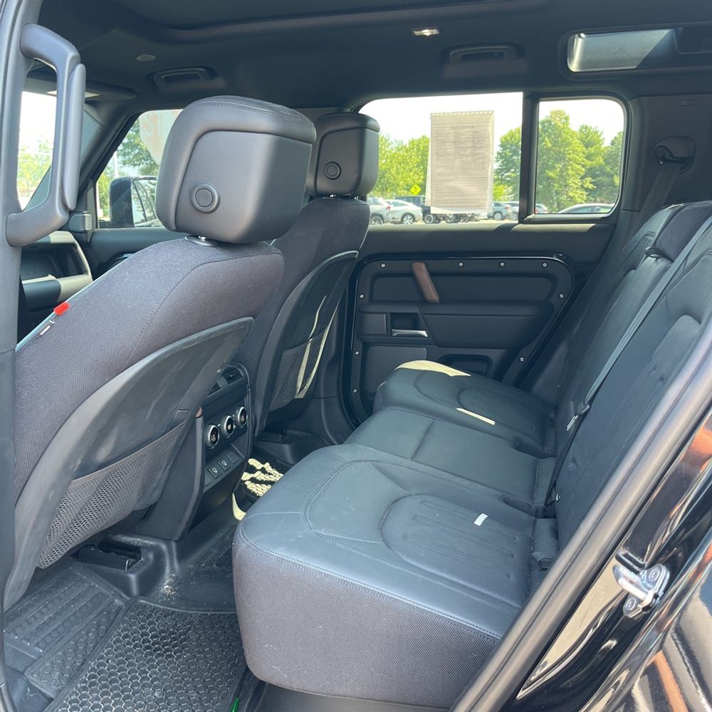 2023 Land Rover Defender 110 X