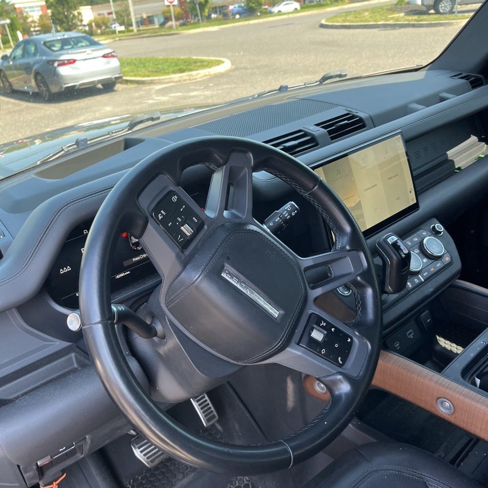 2023 Land Rover Defender 110 X
