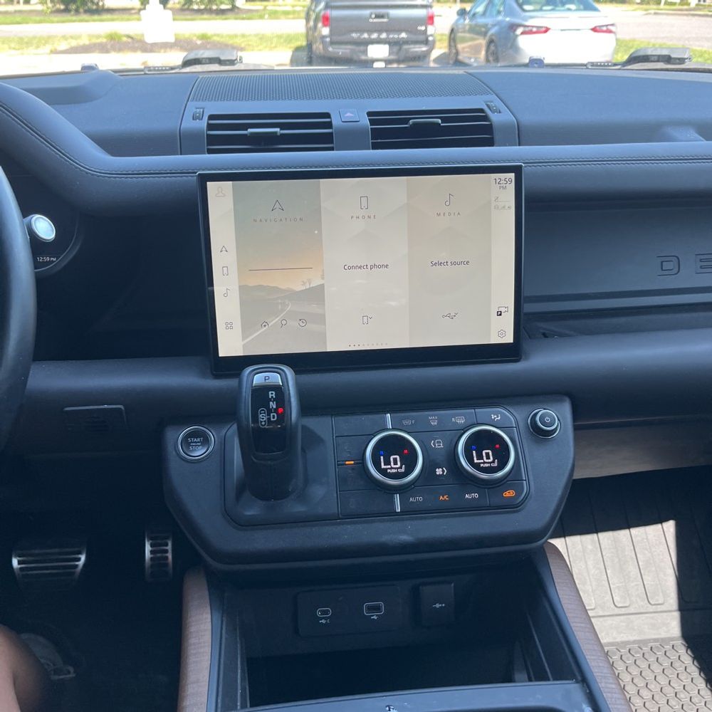 2023 Land Rover Defender 110 X
