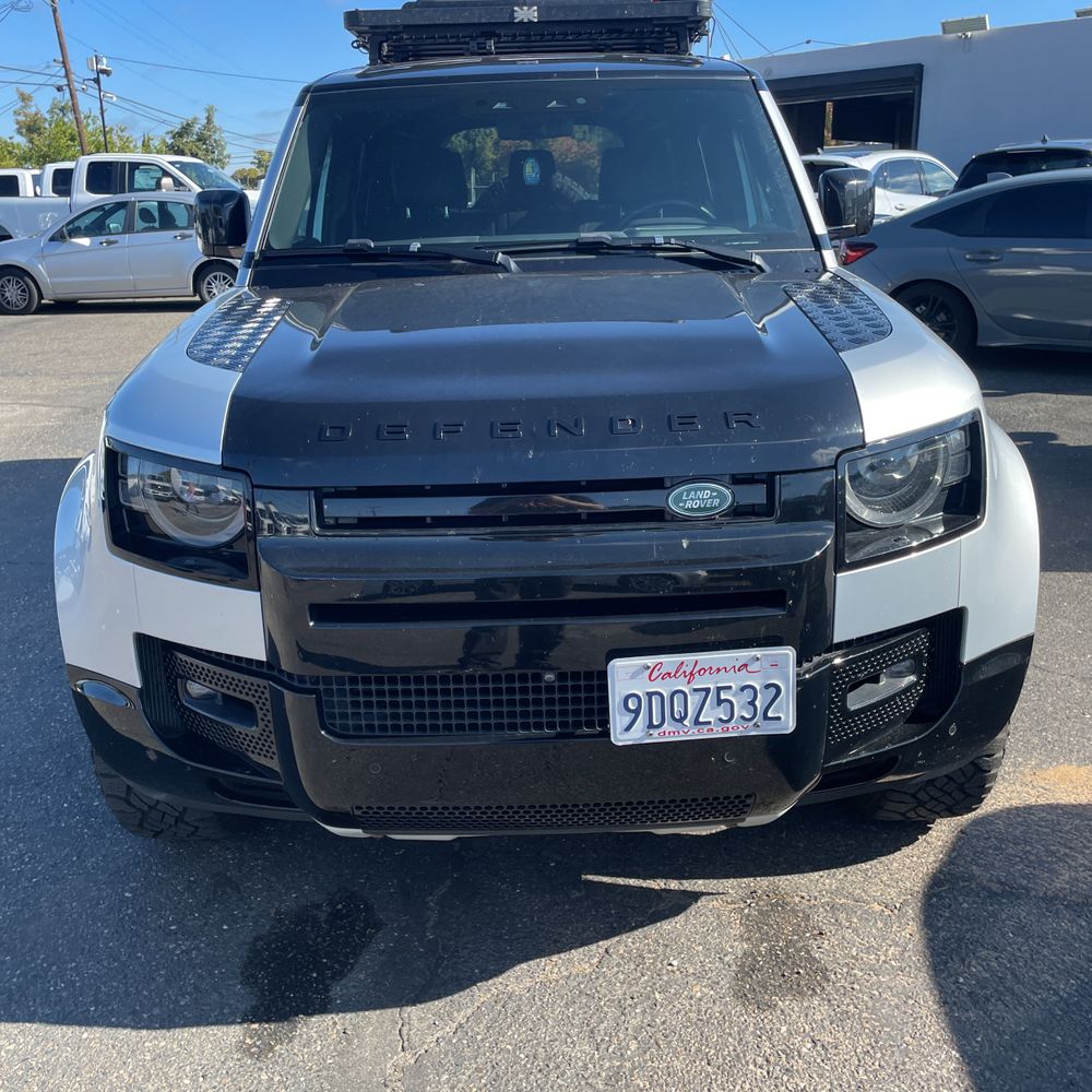 2023 Land Rover Defender 110 X