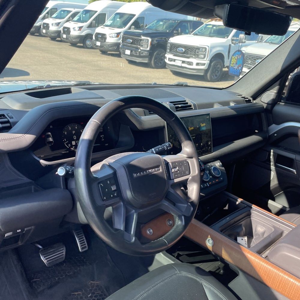 2023 Land Rover Defender 110 X