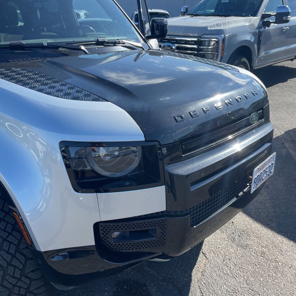 2023 Land Rover Defender 110 X