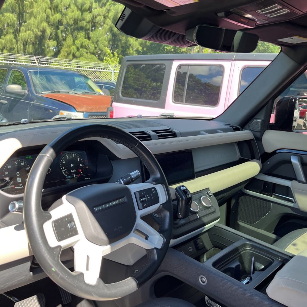 2022 Land Rover Defender 90 X-Dynamic S