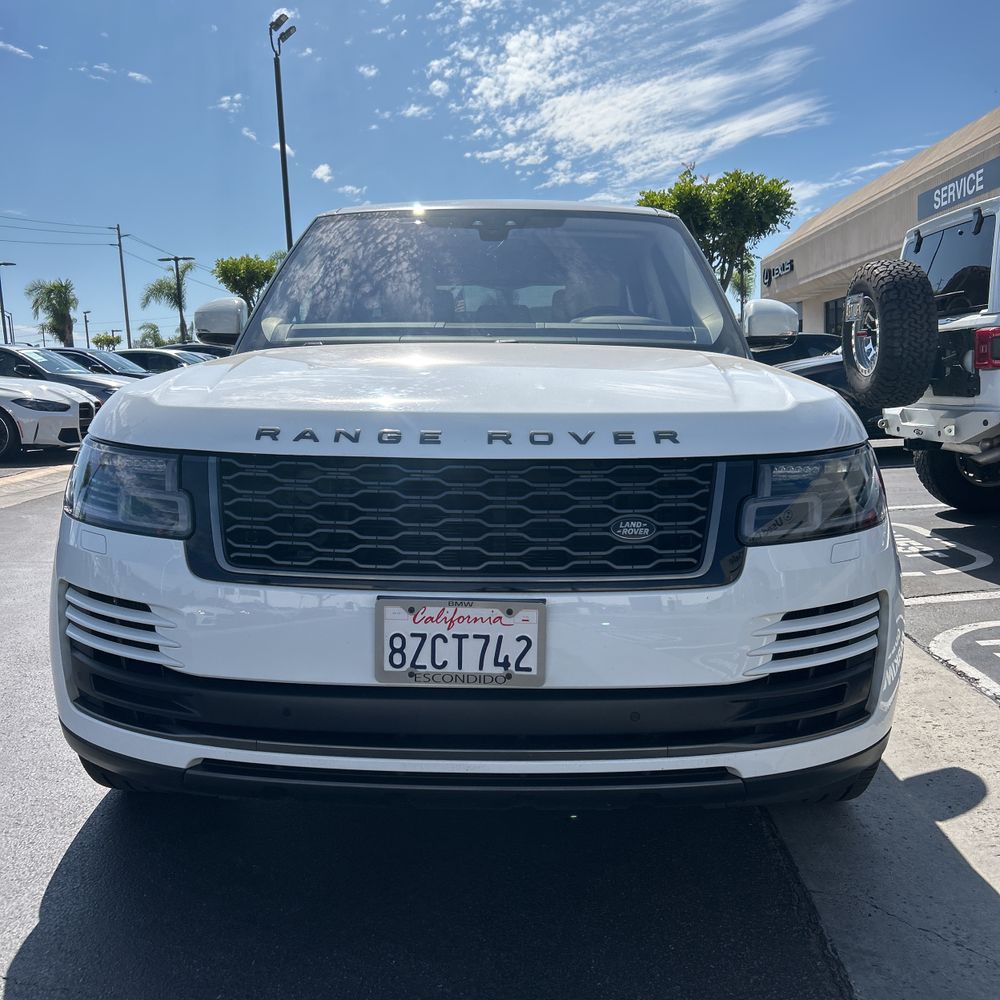 2022 Land Rover Range Rover Base