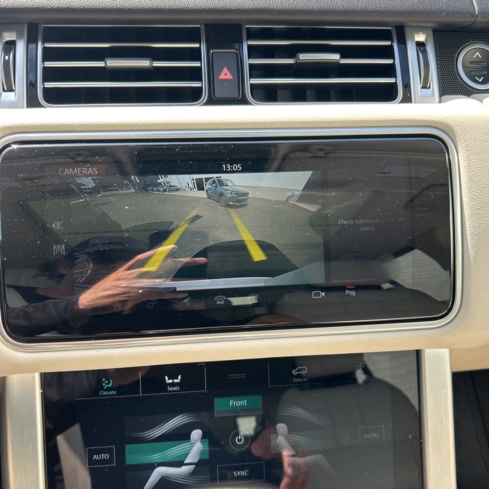 2022 Land Rover Range Rover Base