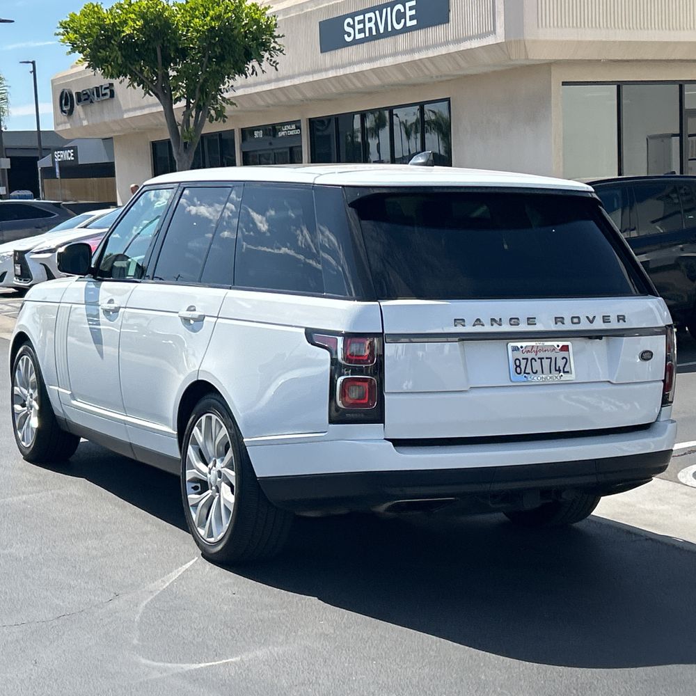2022 Land Rover Range Rover Base