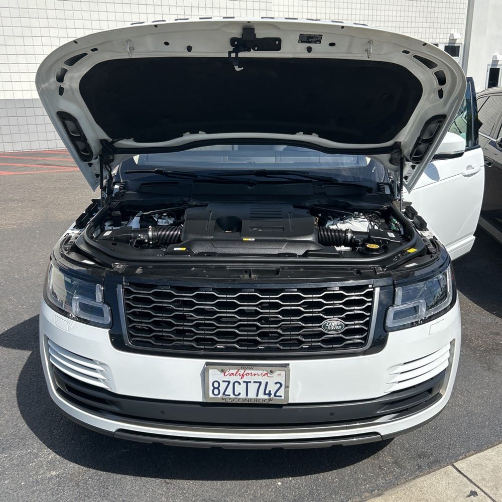 2022 Land Rover Range Rover Base