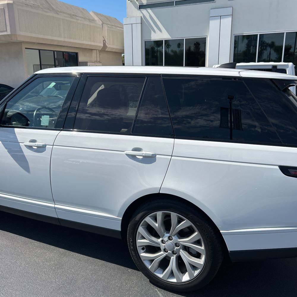 2022 Land Rover Range Rover Base