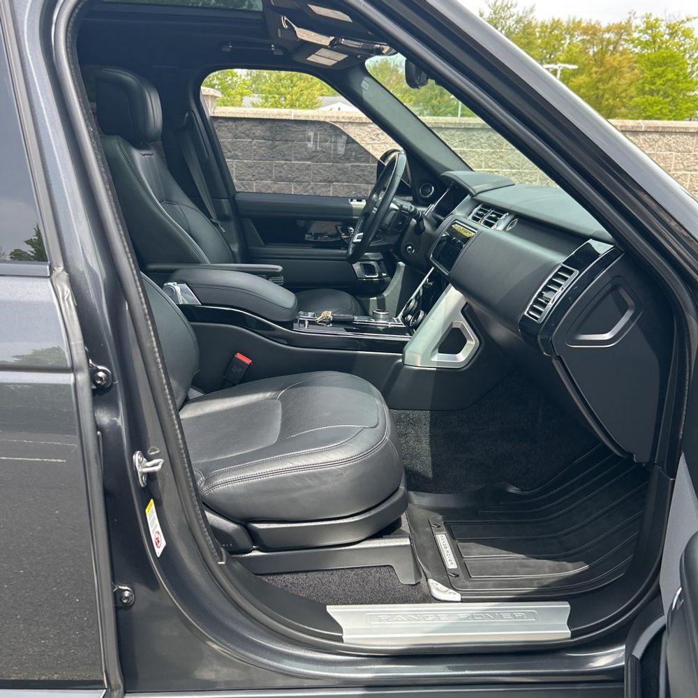 2022 Land Rover Range Rover P400 HSE Westminster Edition